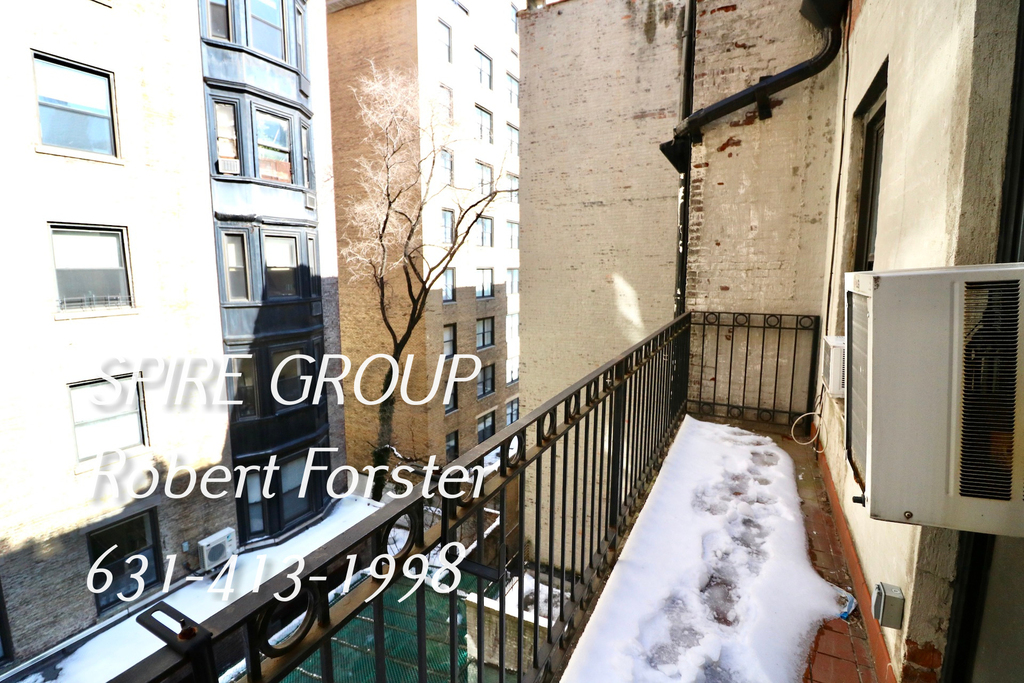 255 West 75th Street - Photo 1