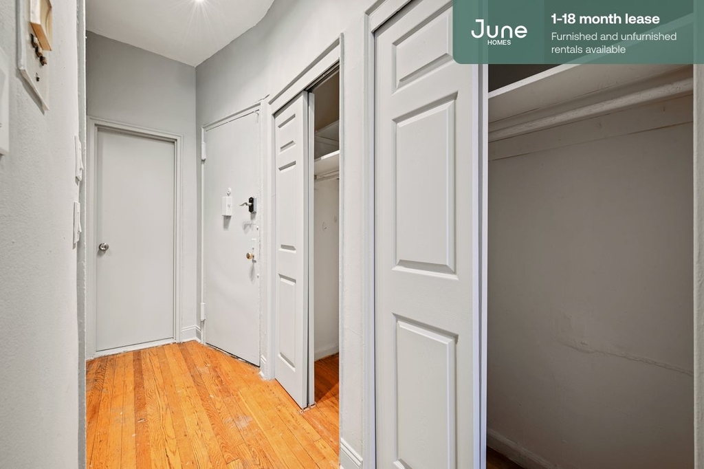 334 East 90th Street - Photo 6