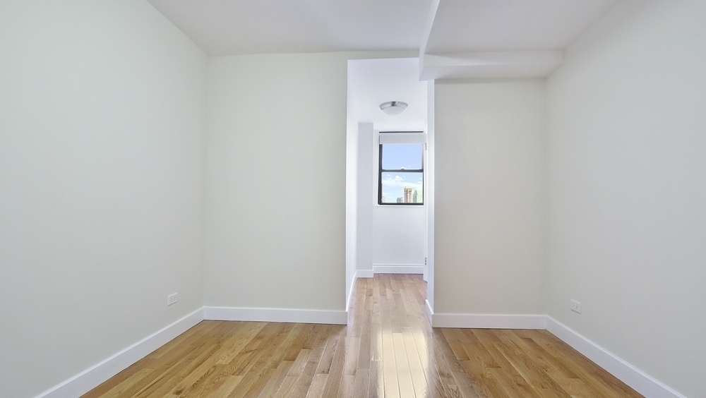 400 East 57th Street - Photo 5