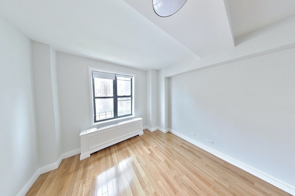 210 West 70th Street - Photo 2