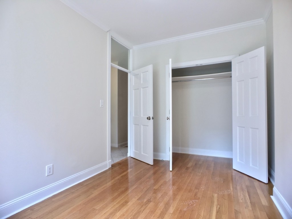 209 West 102nd Street - Photo 5