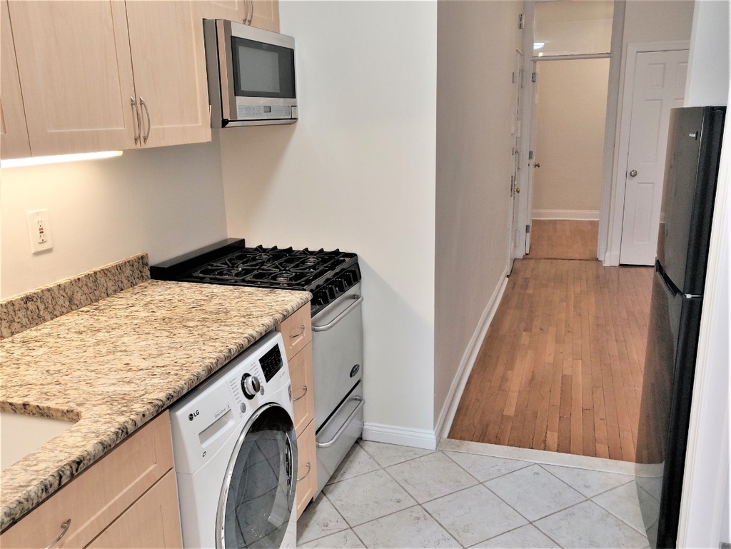 209 West 102nd Street - Photo 8