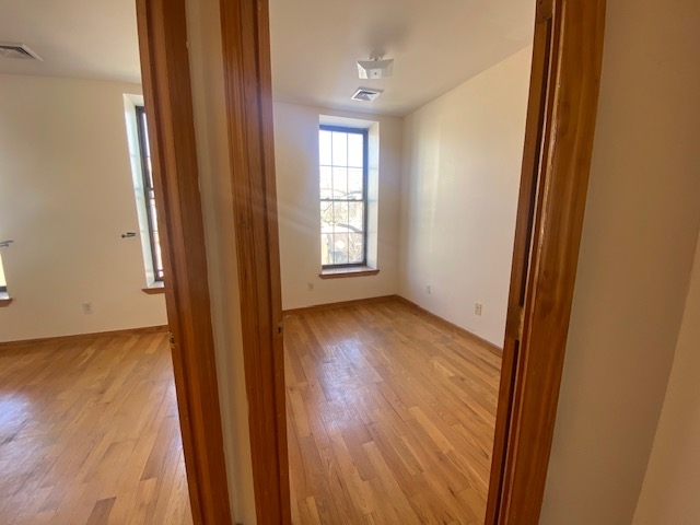 87  5th Avenue - Photo 2