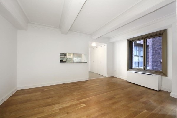 101 West 55th Street - Photo 7