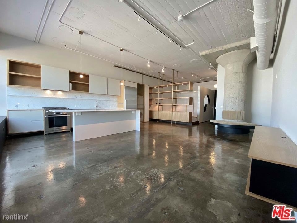 1855 Industrial St Apt 410 - Photo 9