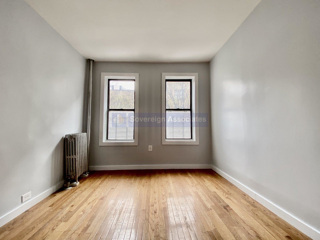 24 Thayer Street - Photo 4