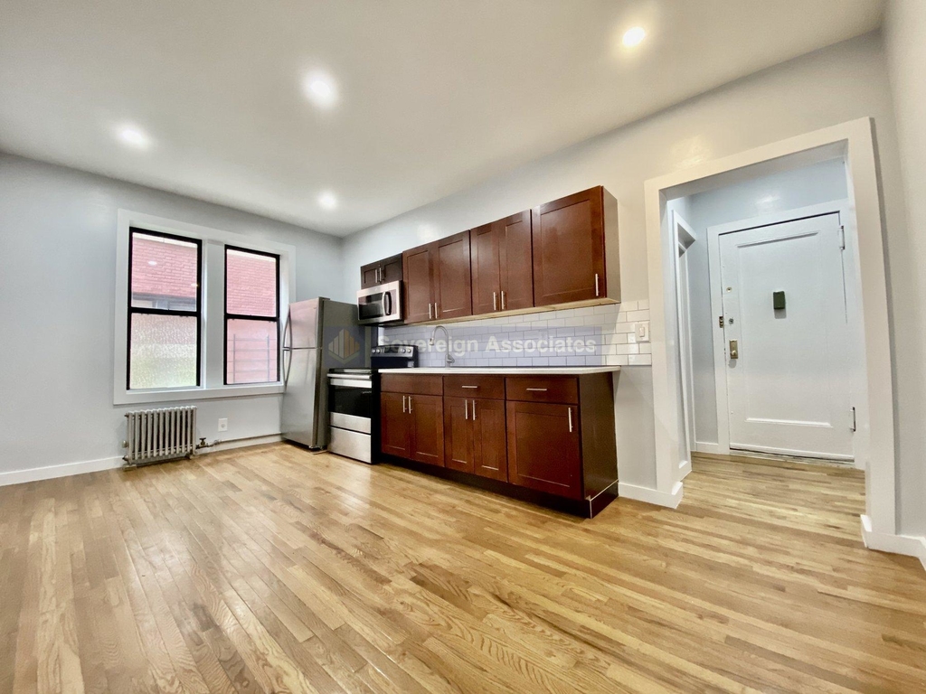 24 Thayer Street - Photo 3