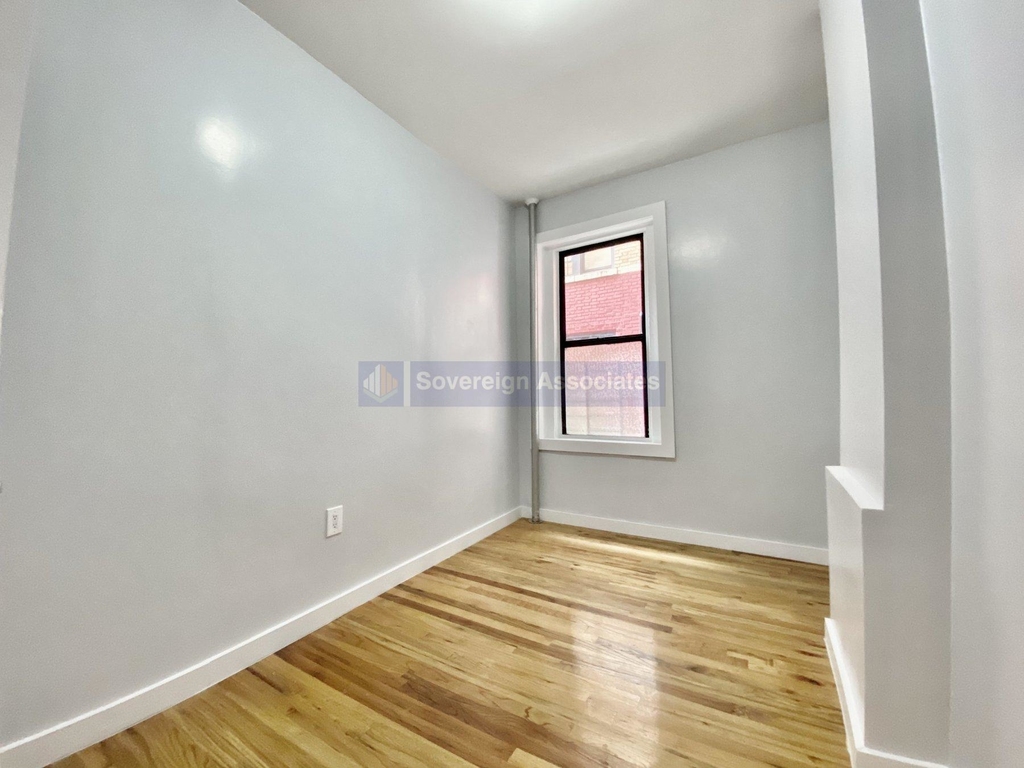 24 Thayer Street - Photo 5