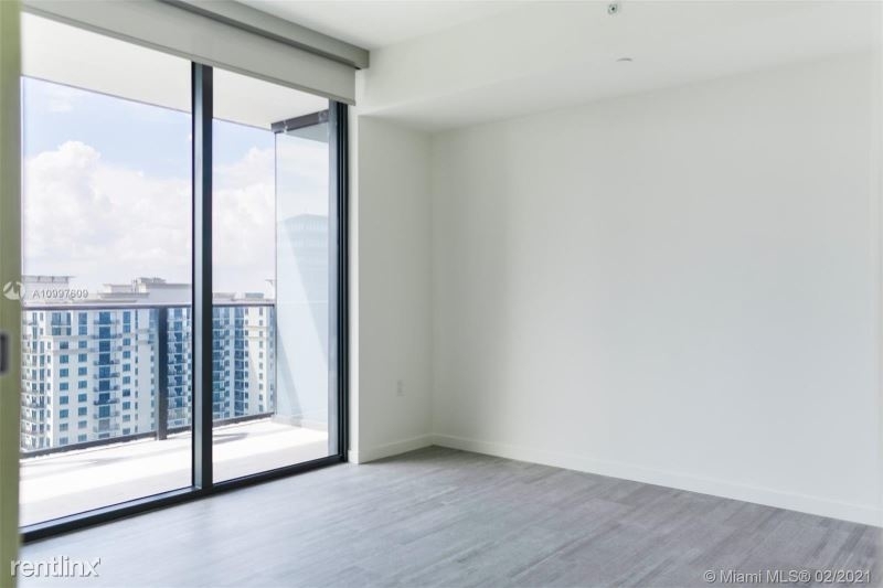 1000 Brickell Plz - Photo 20