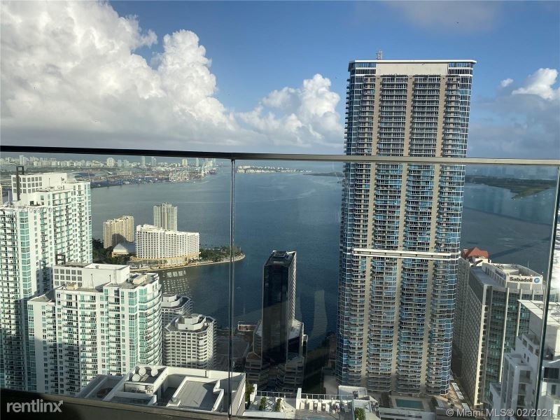 1000 Brickell Plz - Photo 0