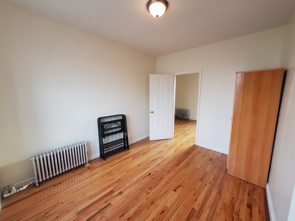 252 South 4th Street - Photo 5