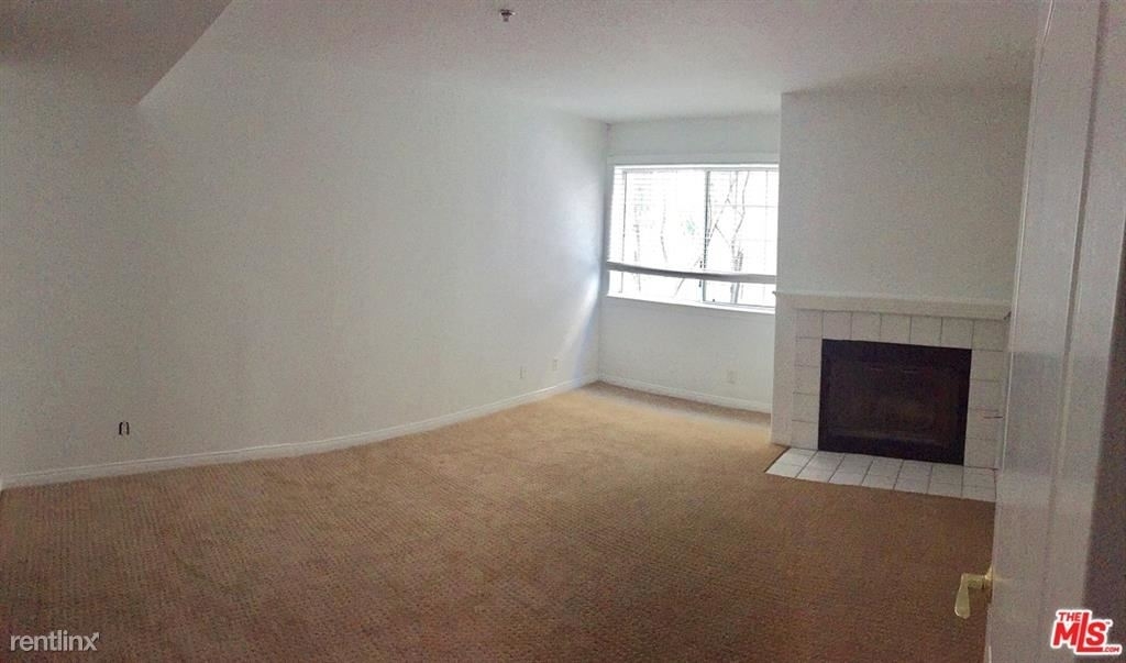 11734 Montana Ave Apt 407 - Photo 2