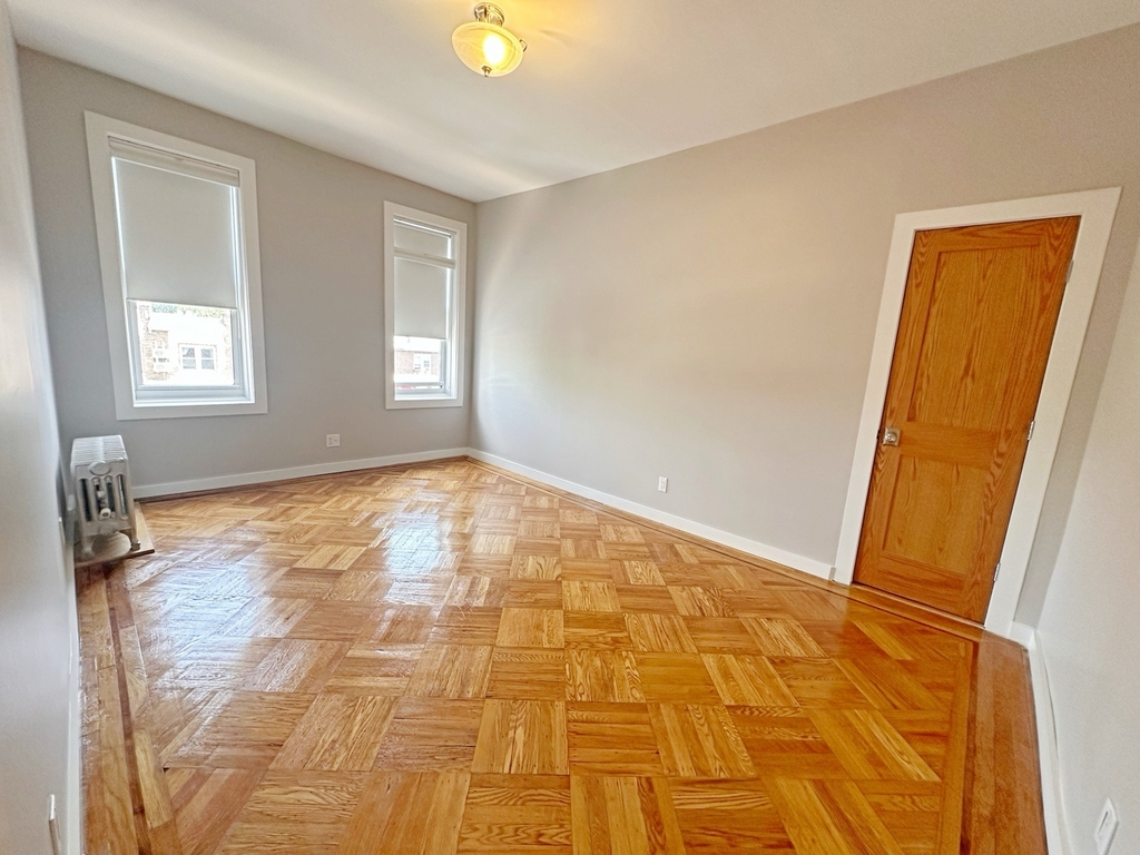 Avenue P and West 6th Street - Photo 8