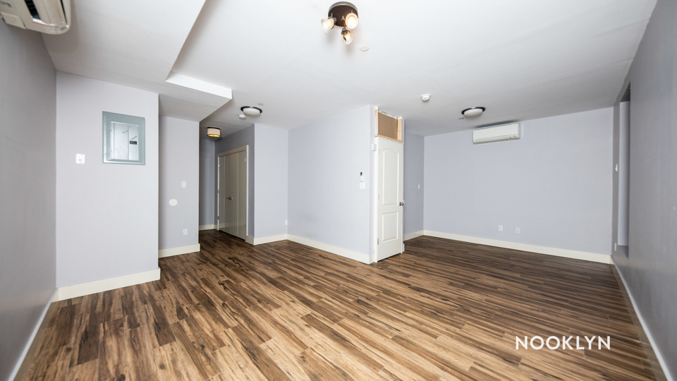 168 Throop Avenue - Photo 1