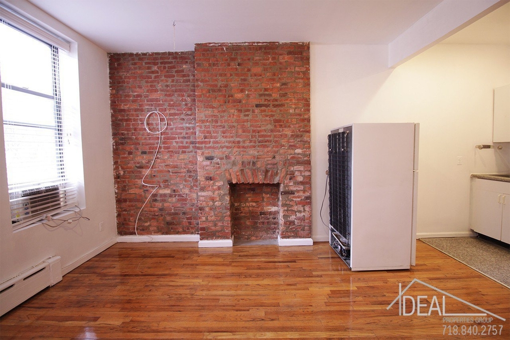 654 Carroll Street - Photo 1