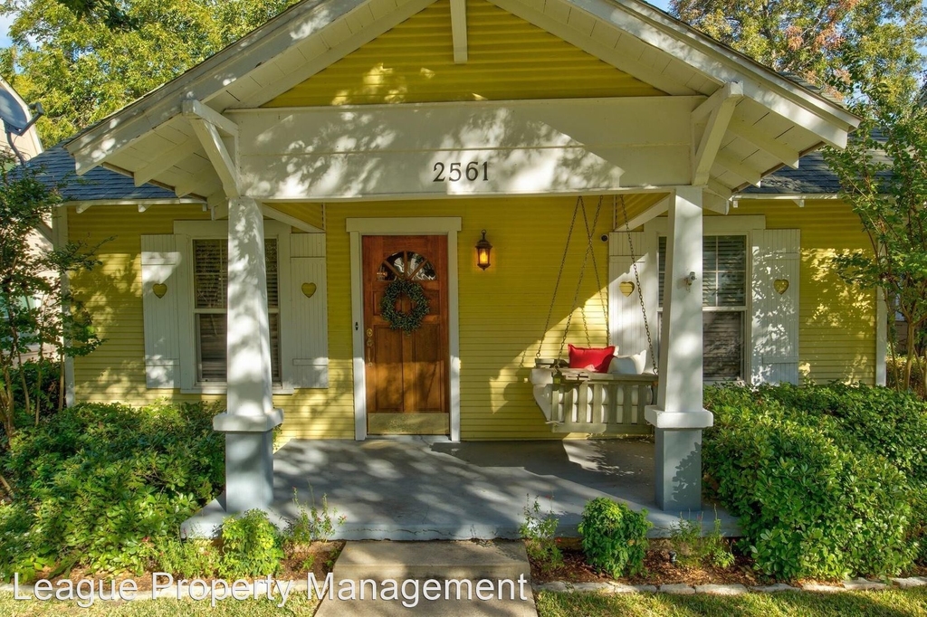 2561 Rogers Ave - Photo 1