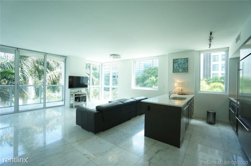 500 Brickell Ave - Photo 6