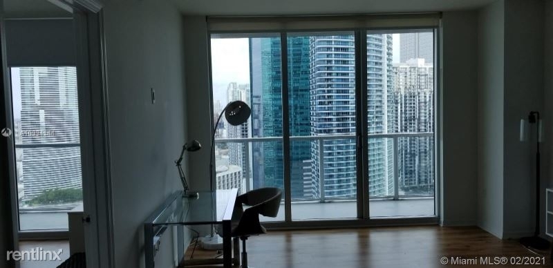 500 Brickell Ave - Photo 1