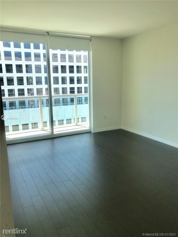 500 Brickell Ave - Photo 10