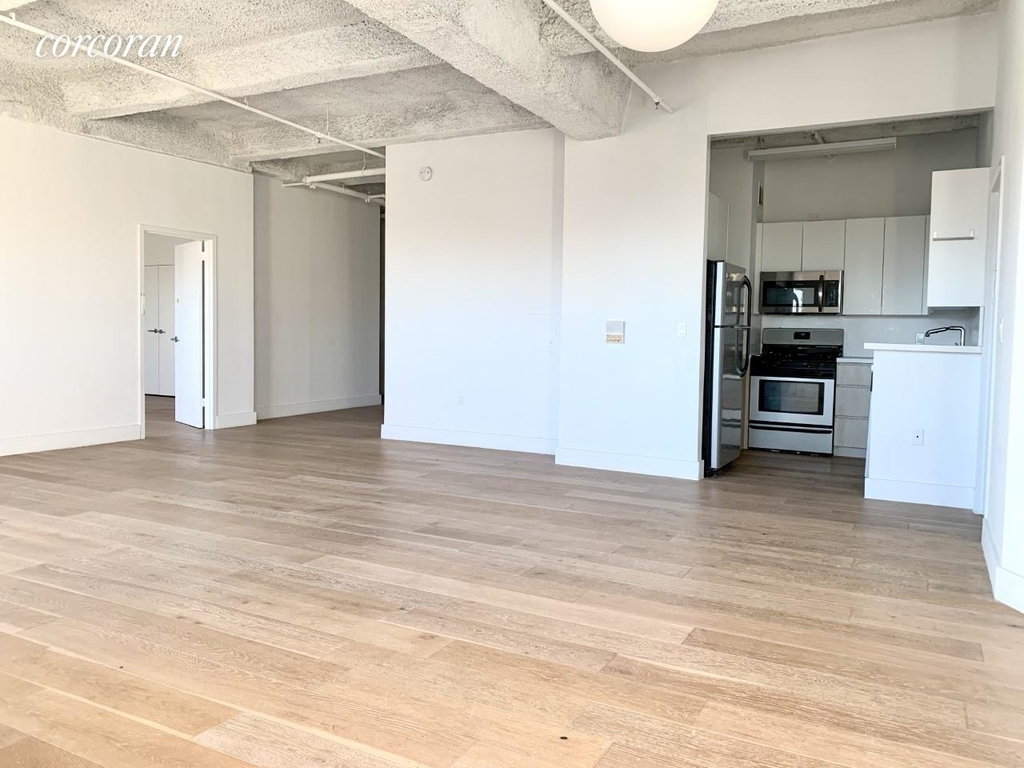 275 Park Avenue - Photo 1