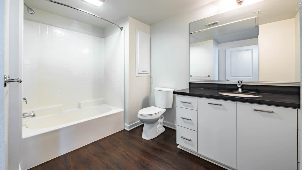 639 N. Broadway - Photo 18