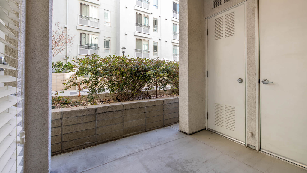 639 N. Broadway - Photo 14