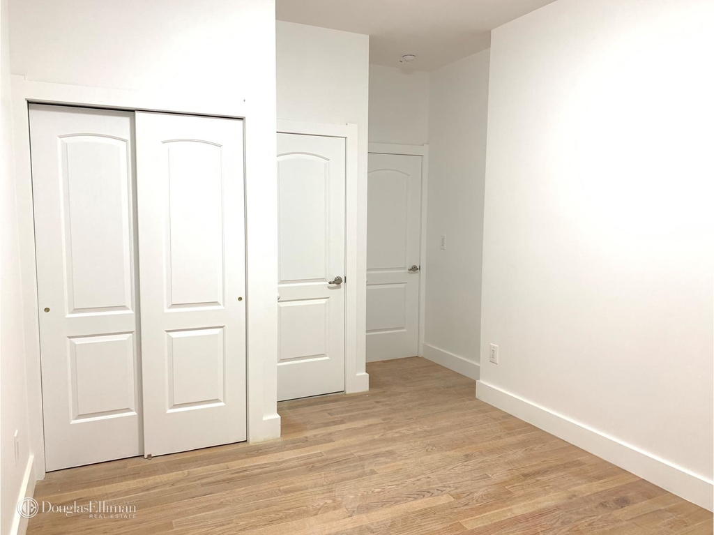 1401 Atlantic Avenue - Photo 4