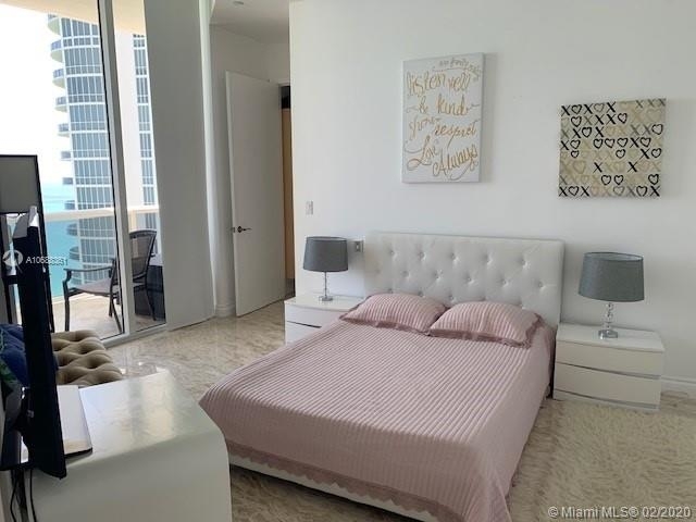 15901 Collins Ave - Photo 9