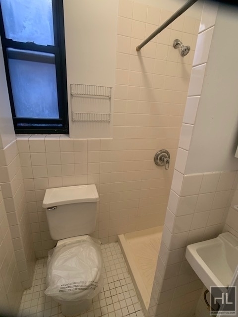 336 East 77 Street - Photo 6