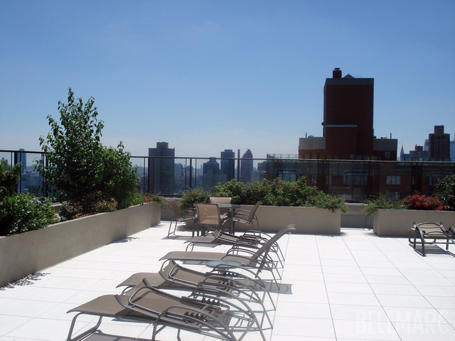 east 93rd street  - Photo 7