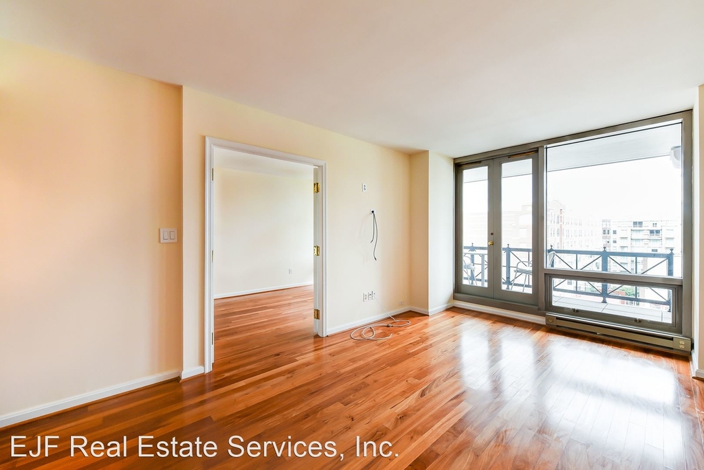 701 Pennsylvania Avenue Nw Unit 1205 - Photo 11