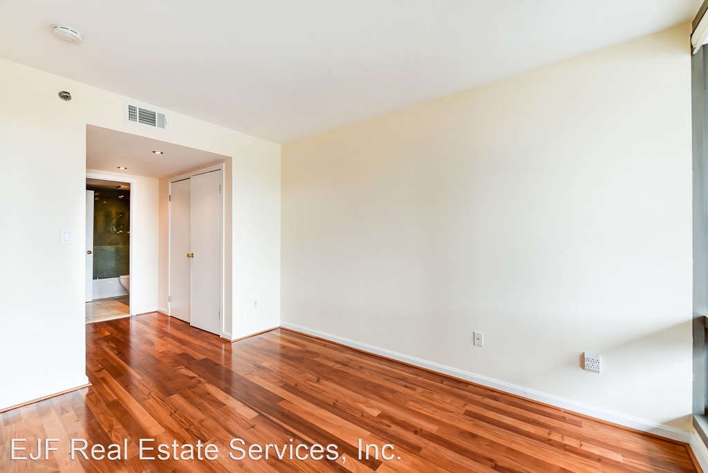 701 Pennsylvania Avenue Nw Unit 1205 - Photo 14