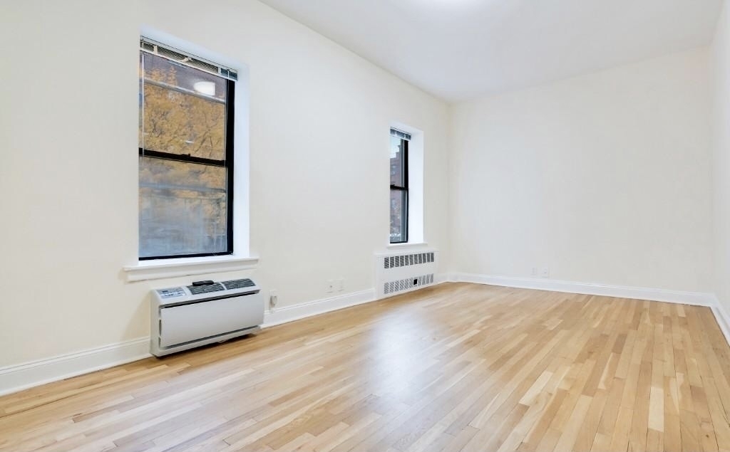 201 East 81st Street - Photo 0