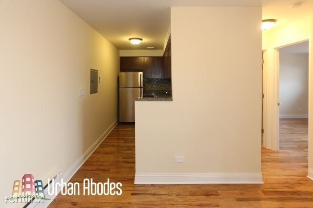 555 W Arlington Pl D23 - Photo 3