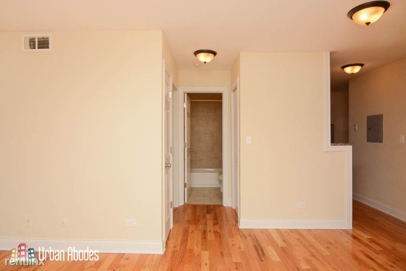 555 W Arlington Pl S34 - Photo 11