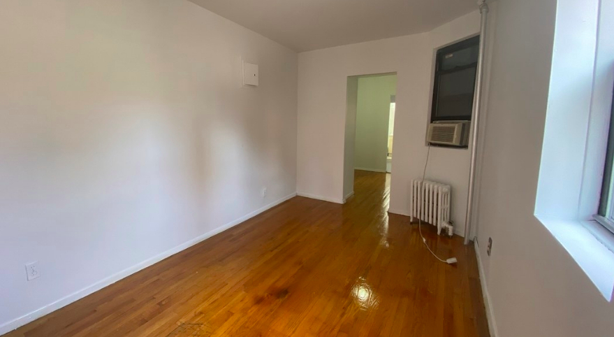 725 11th Avenue - Photo 10