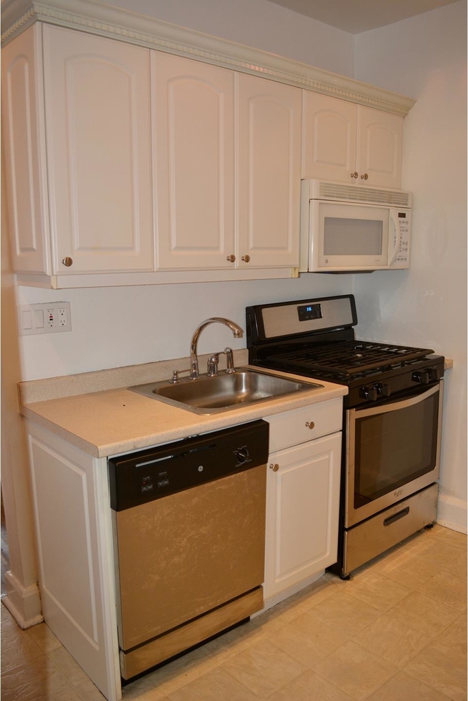 126 West 96th Street - Photo 2