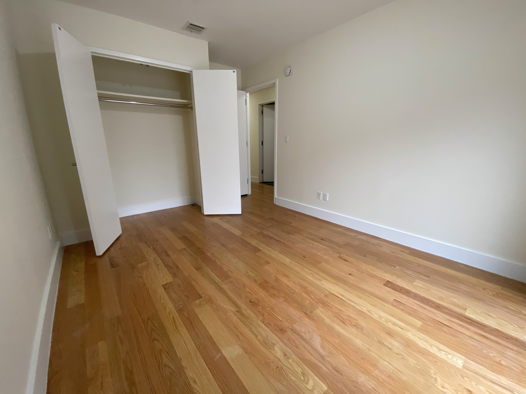 351 Franklin Avenue - Photo 1