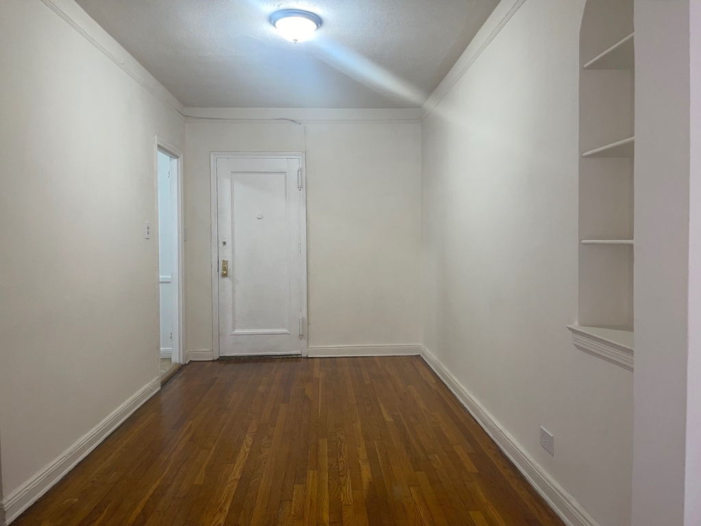 96-09 66th Avenue - Photo 6