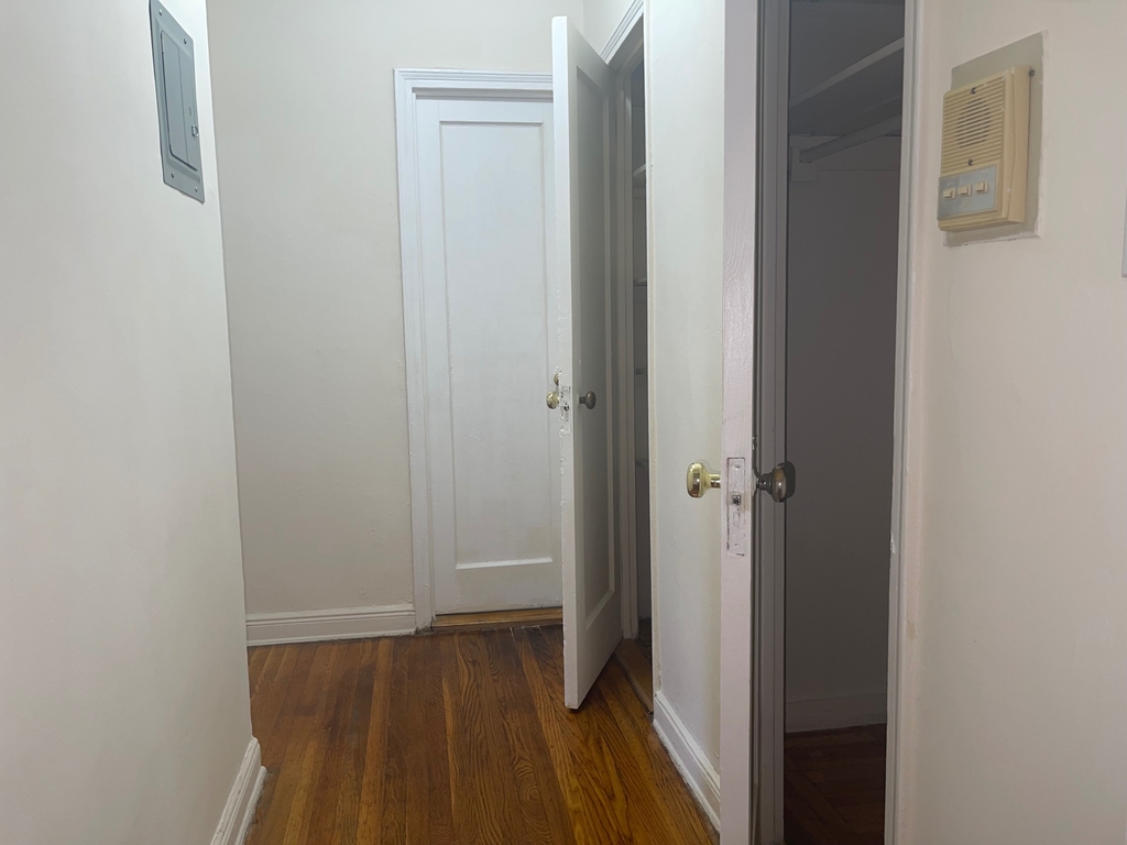 96-09 66th Avenue - Photo 7