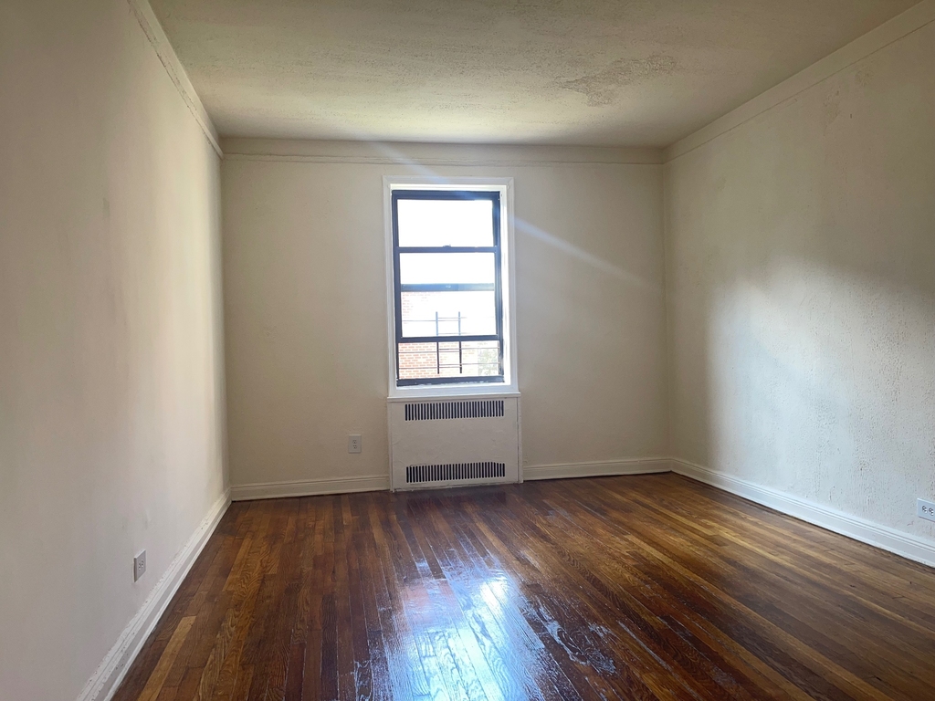 96-09 66th Avenue - Photo 8