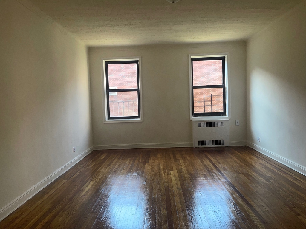 96-09 66th Avenue - Photo 3