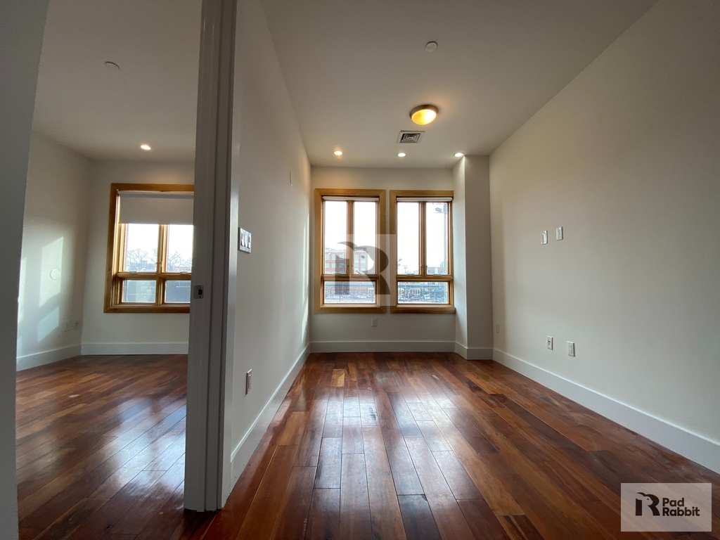 327 Herkimer Street - Photo 5