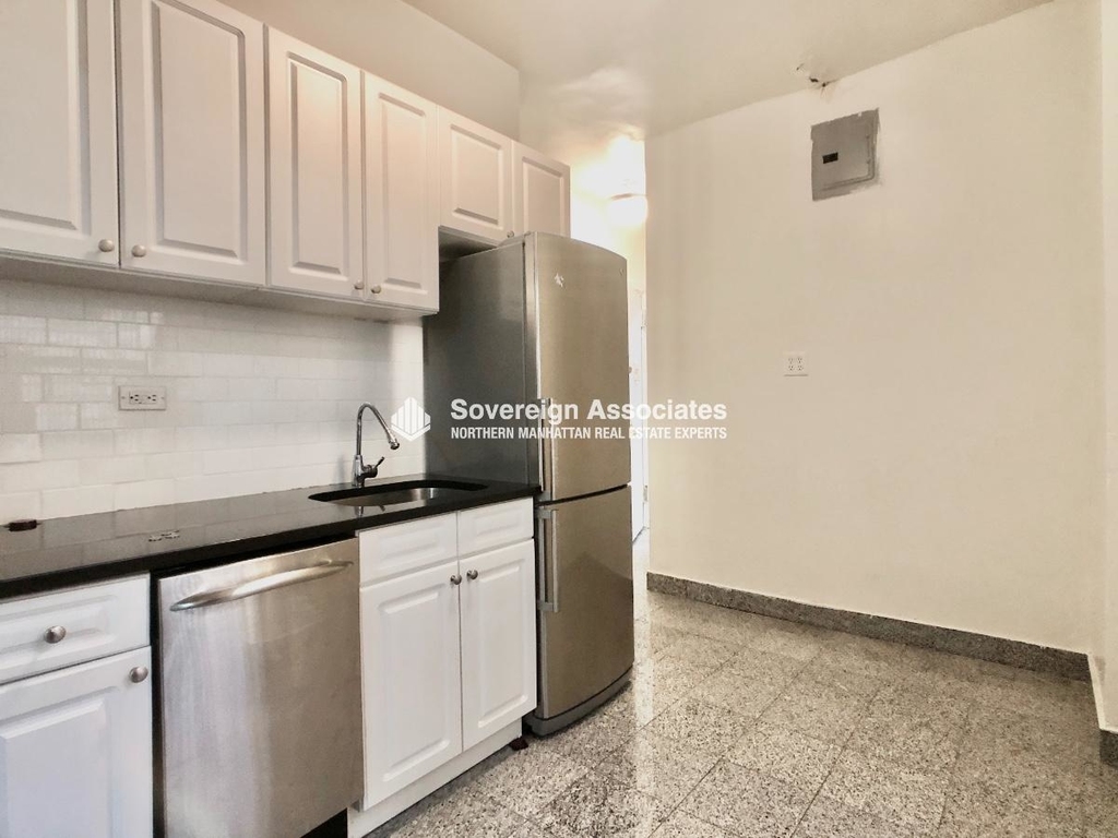 664 West 163rd Street - Photo 6