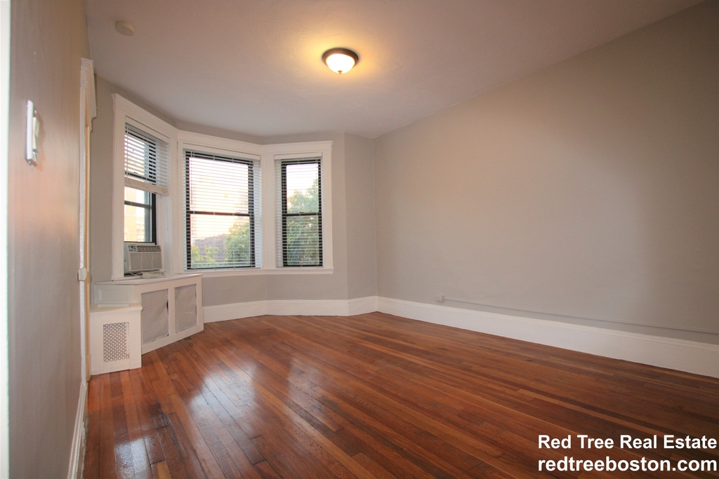 42 Hemenway St. - Photo 0