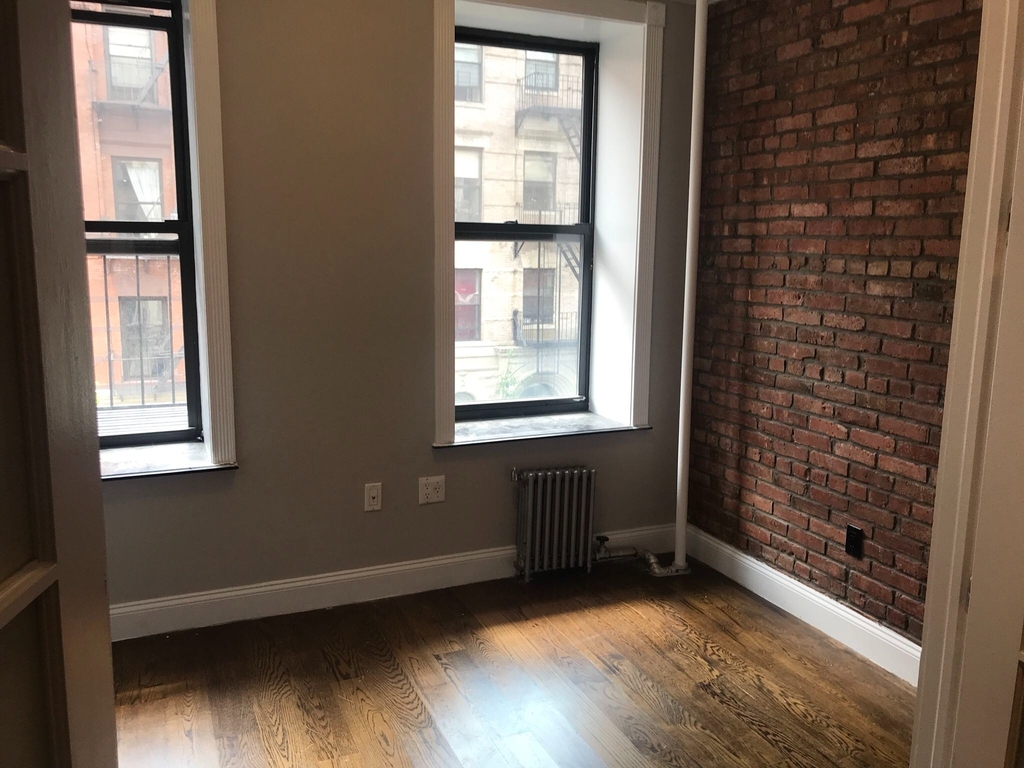 3 West 103rd Street - Photo 1