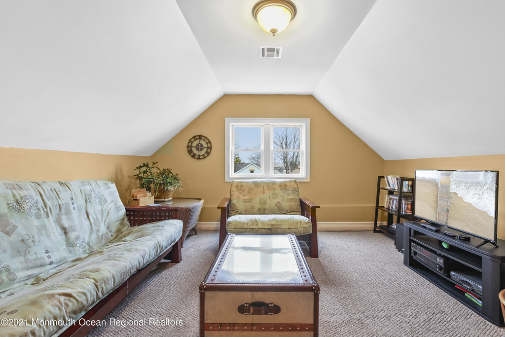 513 Ocean Park Avenue - Photo 46