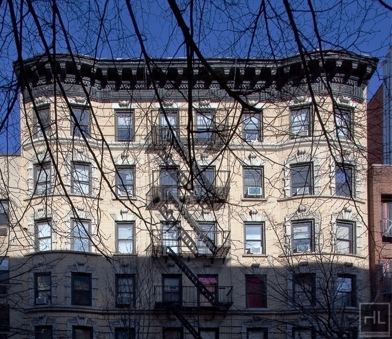 East 84 Street - Photo 7