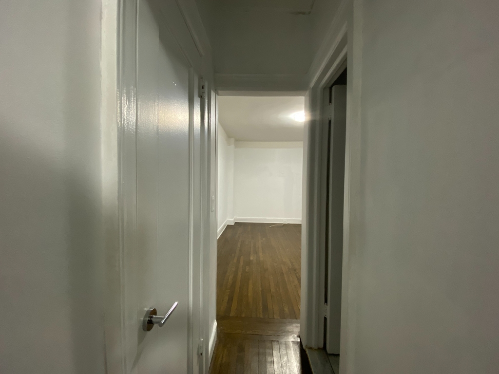 71 West 12th Street - Photo 2