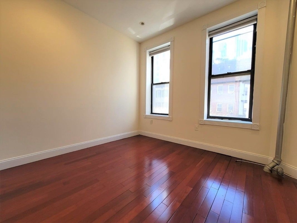 175 Lexington Avenue - Photo 4